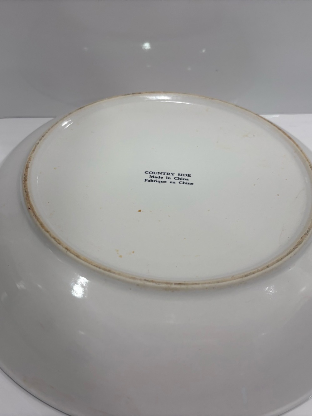 Country side  Hand-Painted White Ceramic Serving Bowl with Green Rim 11” - Picture 3 of 5